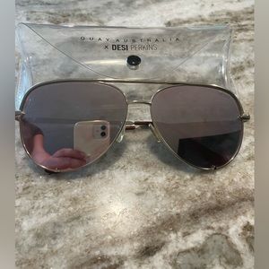 QUAY AUSTRALIA- high key, desi Perkins, gold